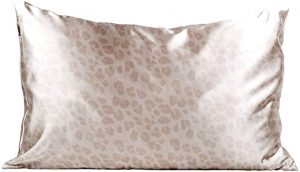 Kitsch Satin Pillowcase in Leopard Print